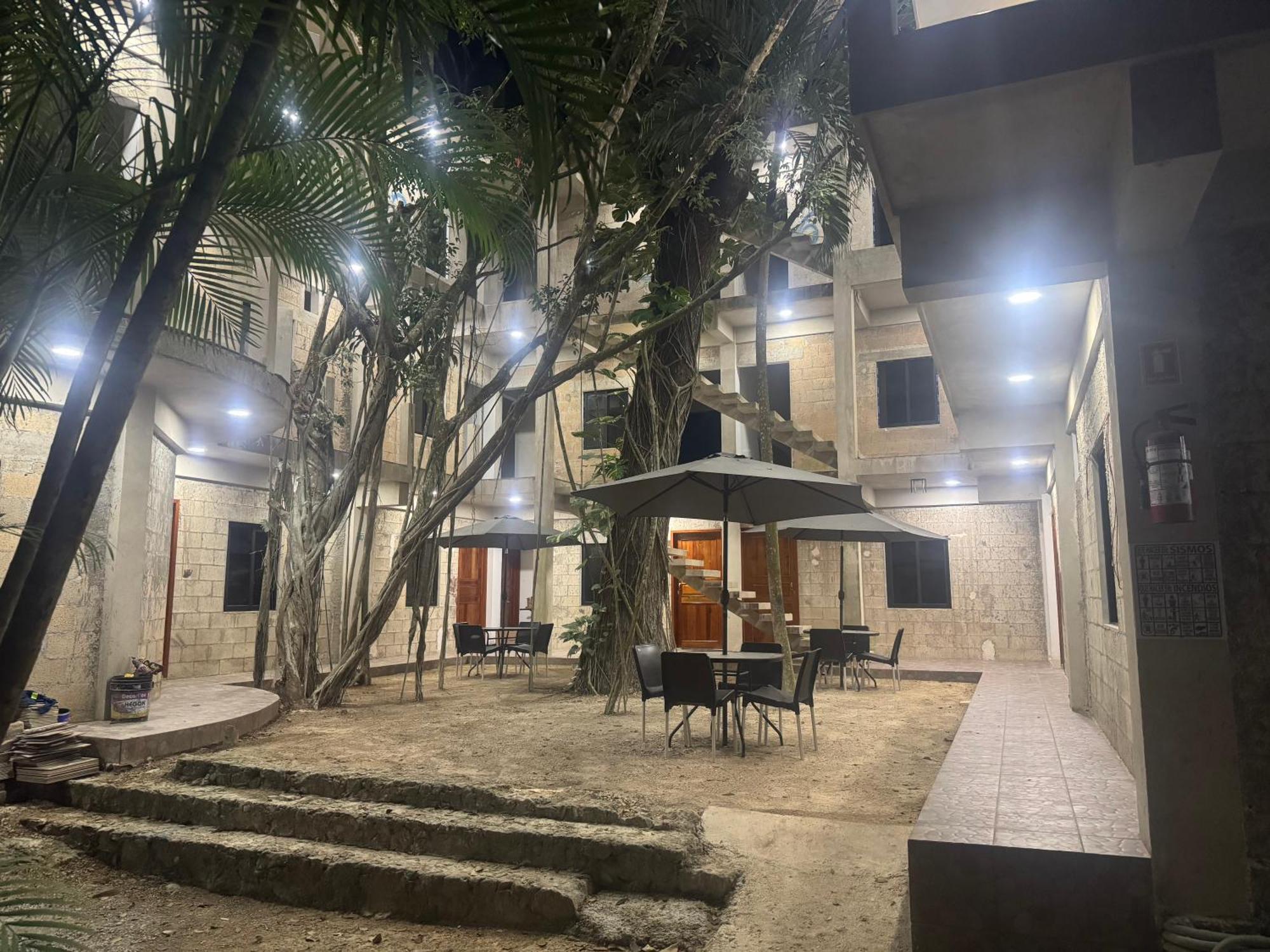 Hotel Bambus Felipe Carrillo Puerto Buitenkant foto